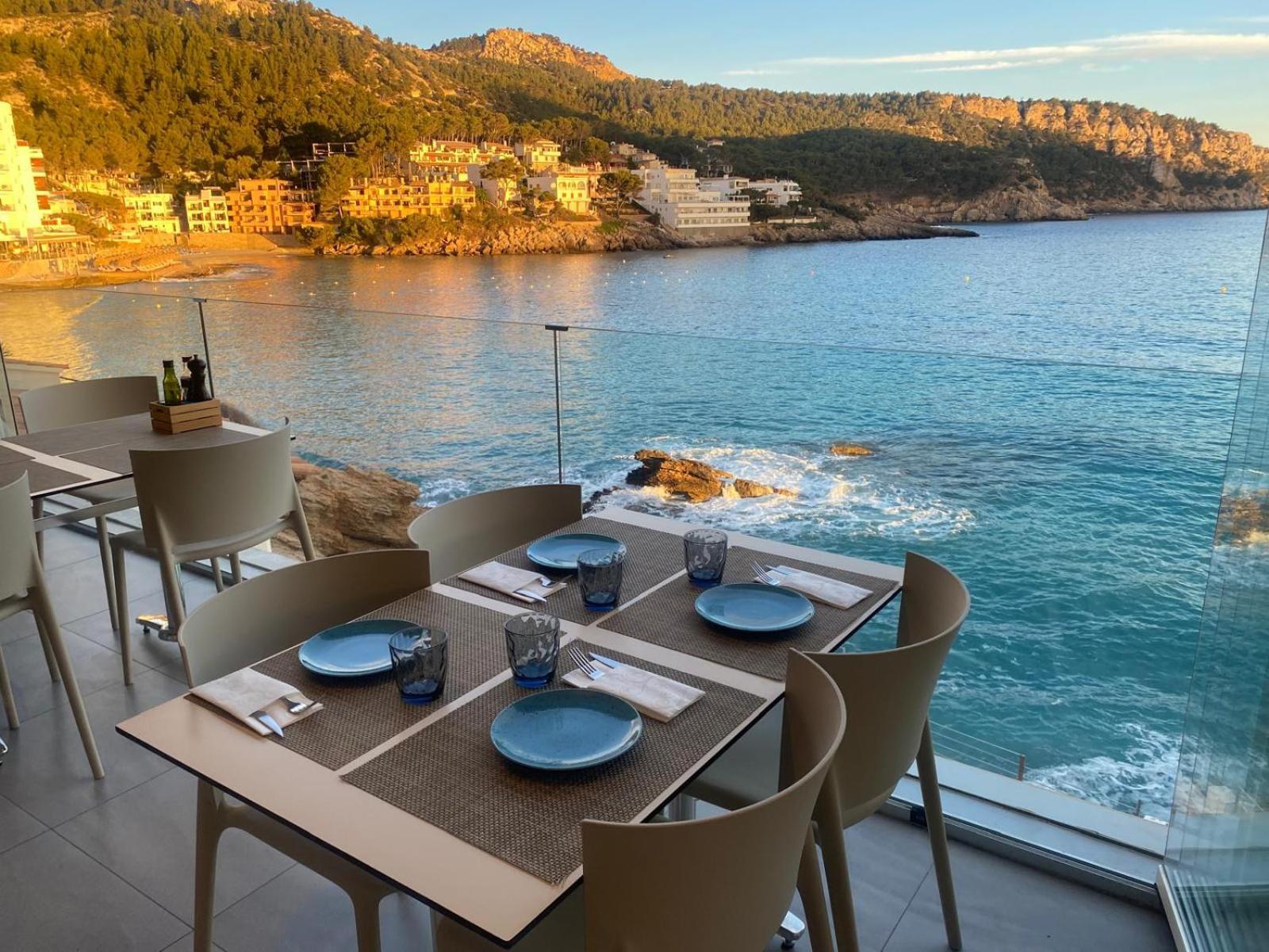 Hostal Dragonera Sant Elm Buitenkant foto